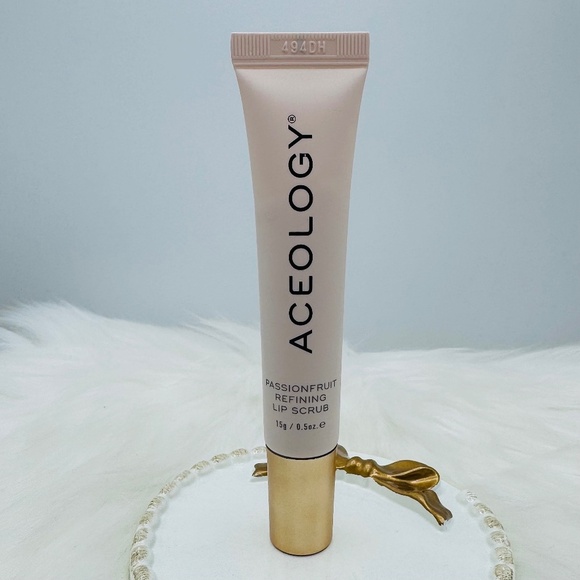 Aceology PASSIONFRUIT REFINING LIP SCRUB - Picture 1 of 4